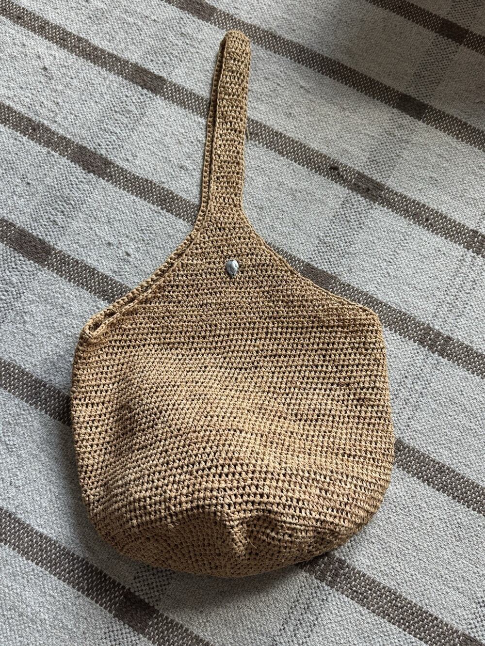 Kaminski Carrillo Natural Hobo Woven Straw Beach Bag Australia Helen?